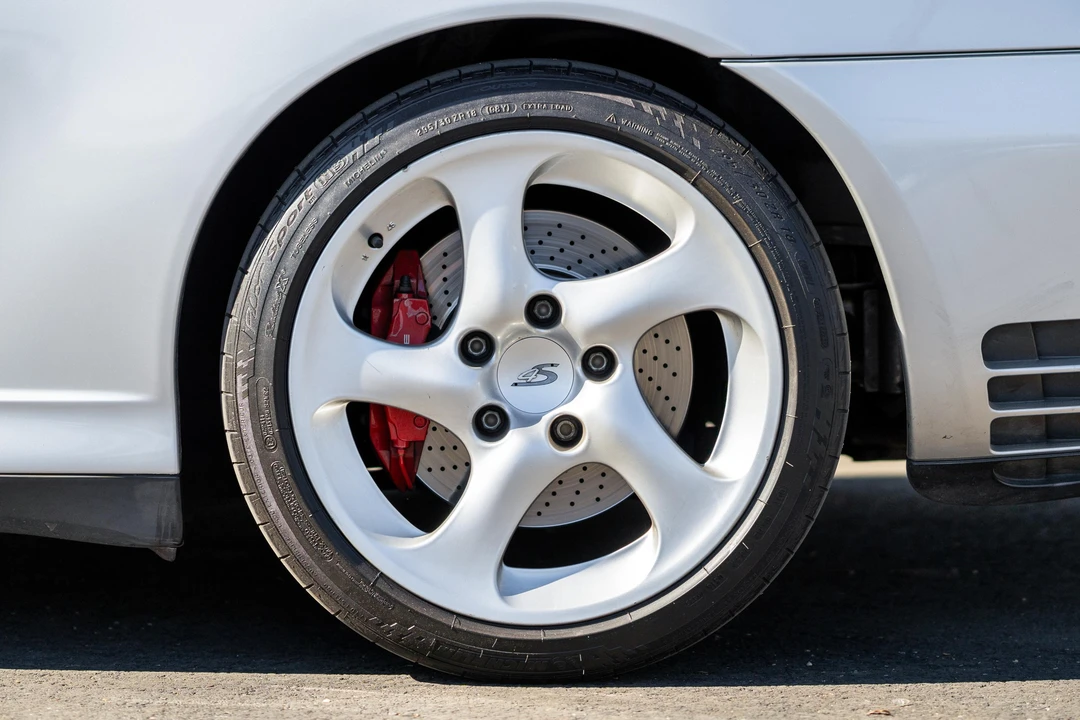2002 Porsche 996 Carrera 4S - Image 26 of 31
