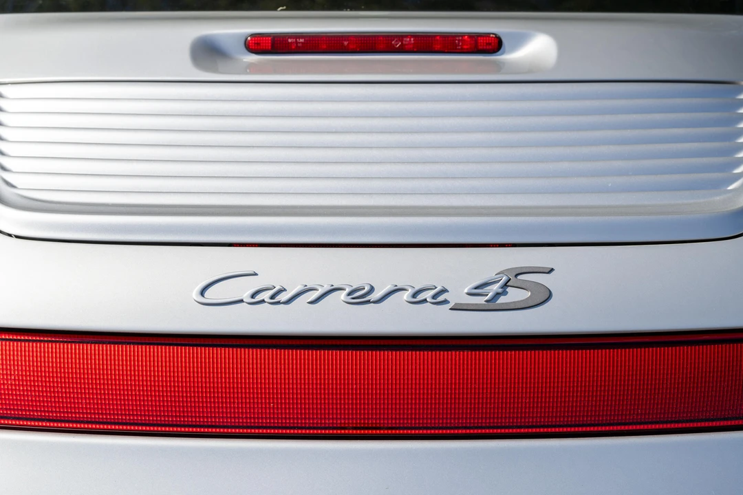 2002 Porsche 996 Carrera 4S - Image 16 of 31