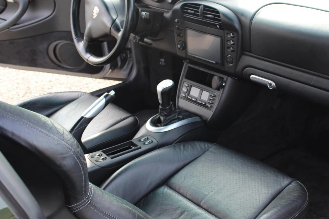 2002 Porsche 996 Carrera 4S - Image 24 of 25
