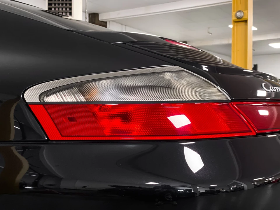 2002 Porsche 996 Carrera 4S - Image 23 of 31