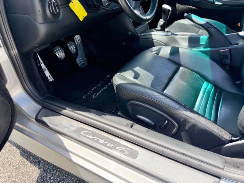 2002 Porsche 996 Carrera 4S - Image 22 of 31