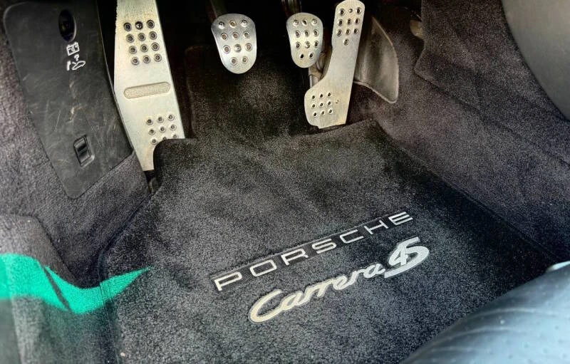 2002 Porsche 996 Carrera 4S - Image 17 of 31