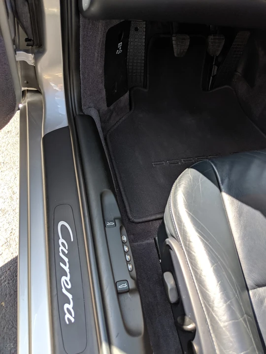 2002 Porsche 996 Carrera - Image 23 of 31