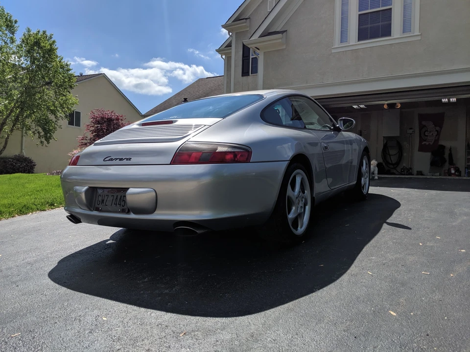 2002 Porsche 996 Carrera - Image 9 of 31