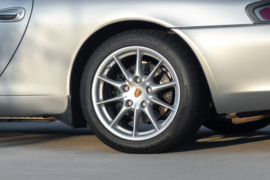 2002 Porsche 996 Carrera - Image 23 of 31