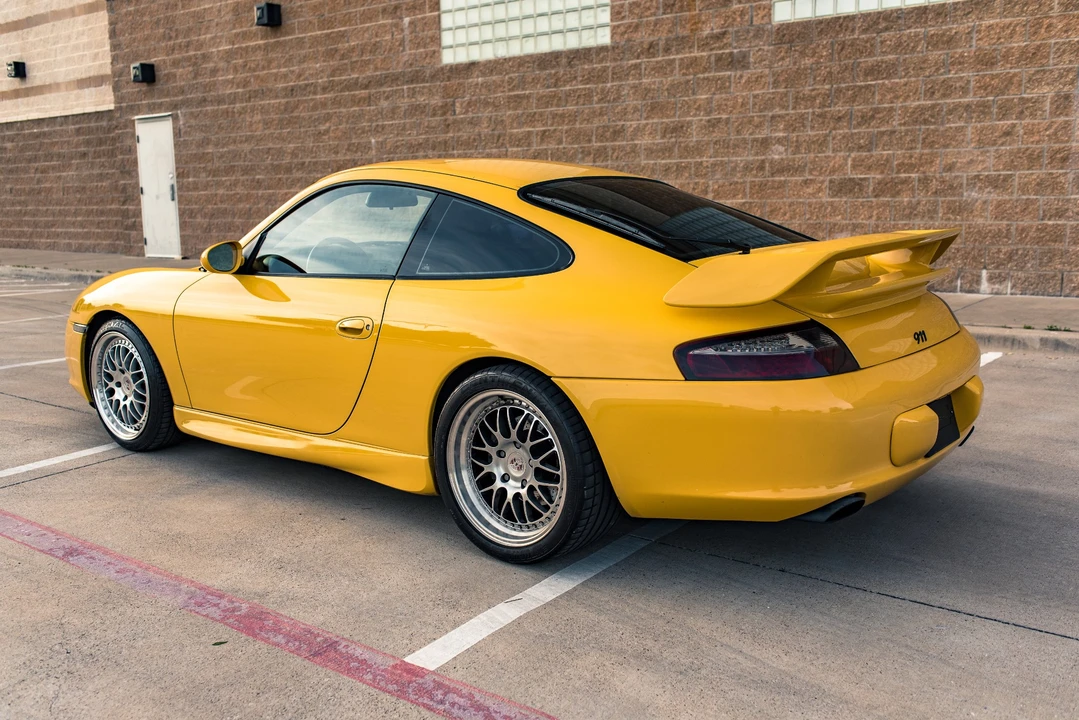 2002 Porsche 996 Carrera - Image 8 of 31