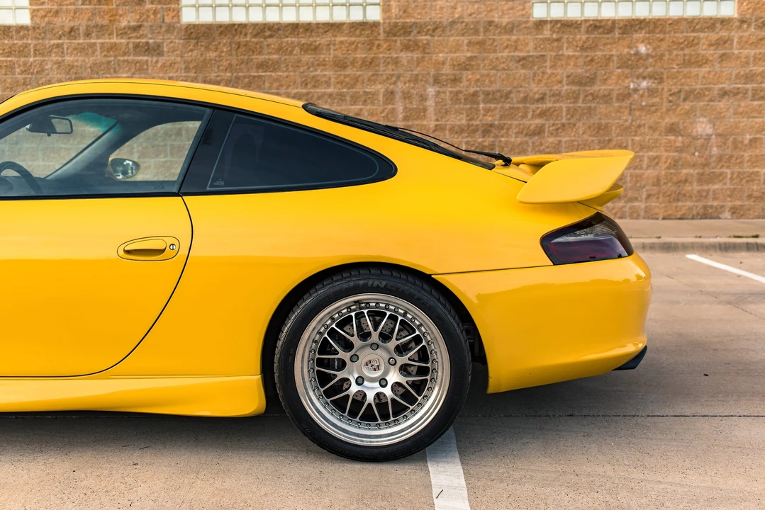 2002 Porsche 996 Carrera - Image 6 of 31