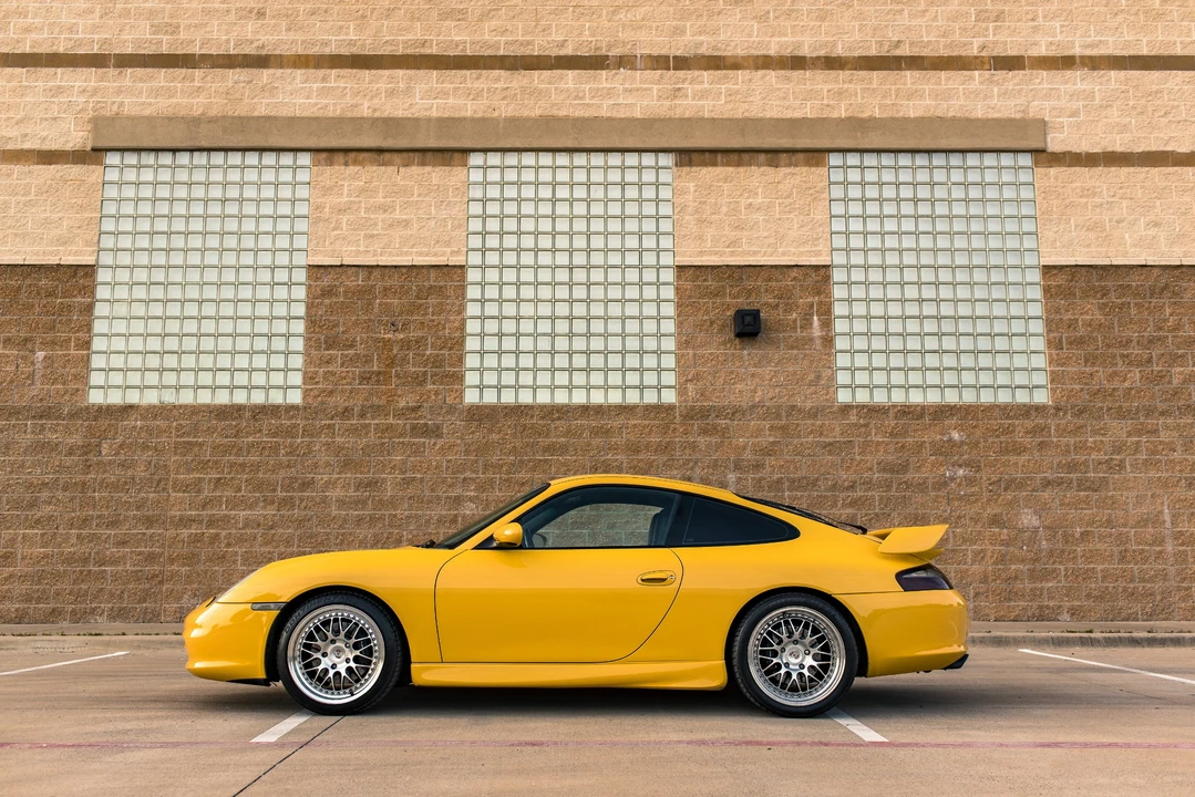2002 Porsche 996 Carrera - Image 4 of 31
