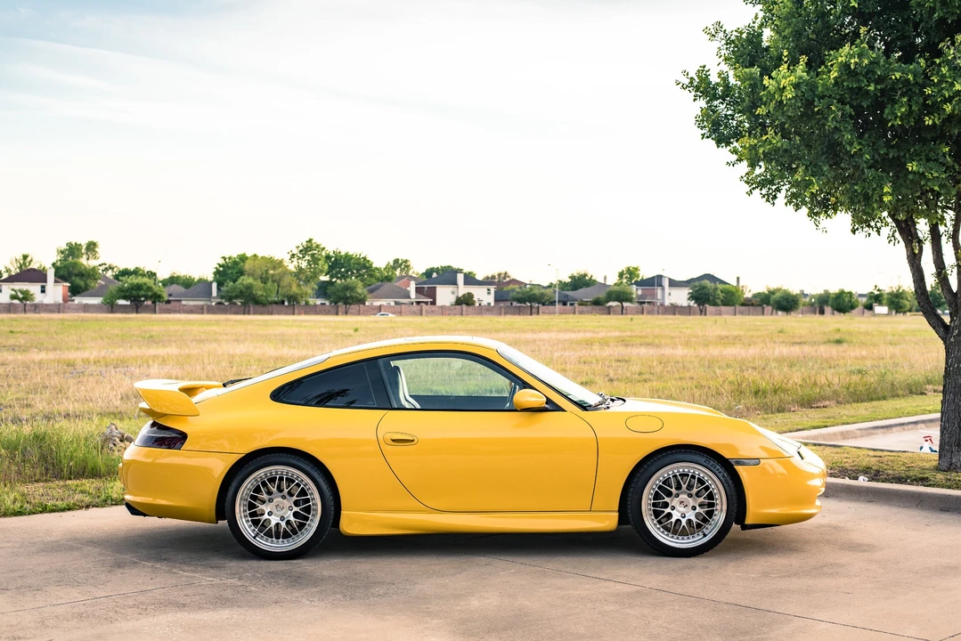2002 Porsche 996 Carrera - Image 29 of 31