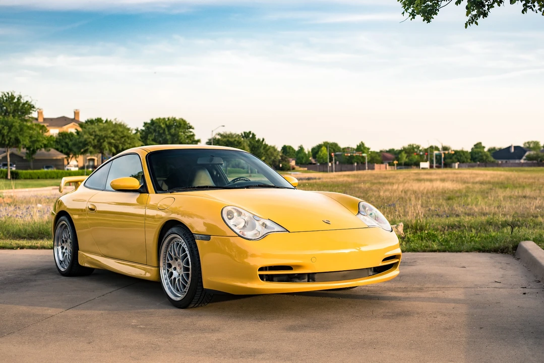 2002 Porsche 996 Carrera - Image 26 of 31