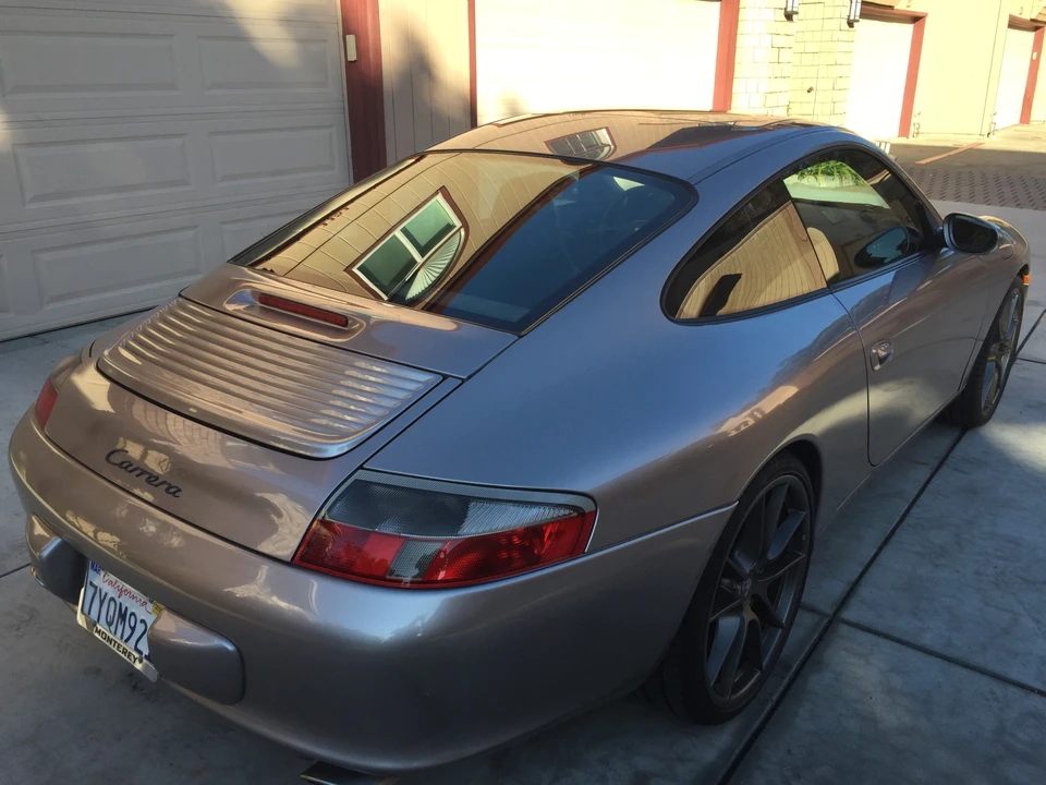 2002 Porsche 996 Carrera - Image 10 of 31