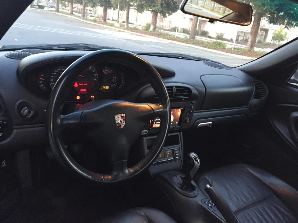 2002 Porsche 996 Carrera - Image 24 of 31