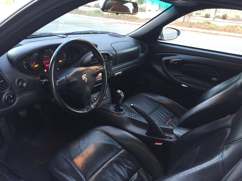 2002 Porsche 996 Carrera - Image 22 of 31