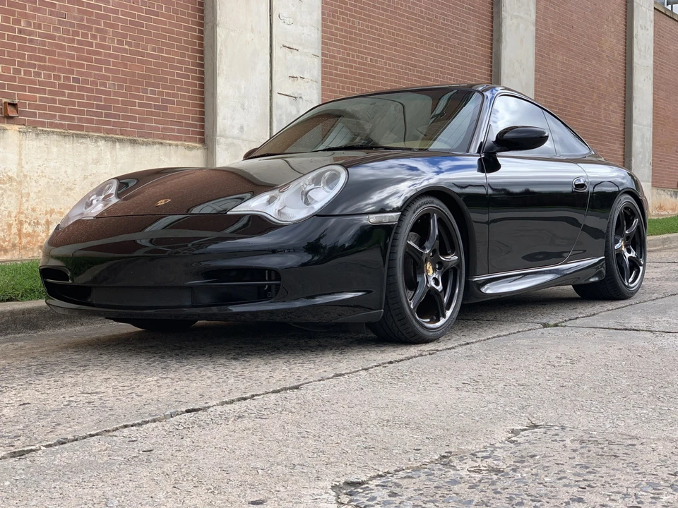 2002 Porsche 996 Carrera - Image 10 of 31
