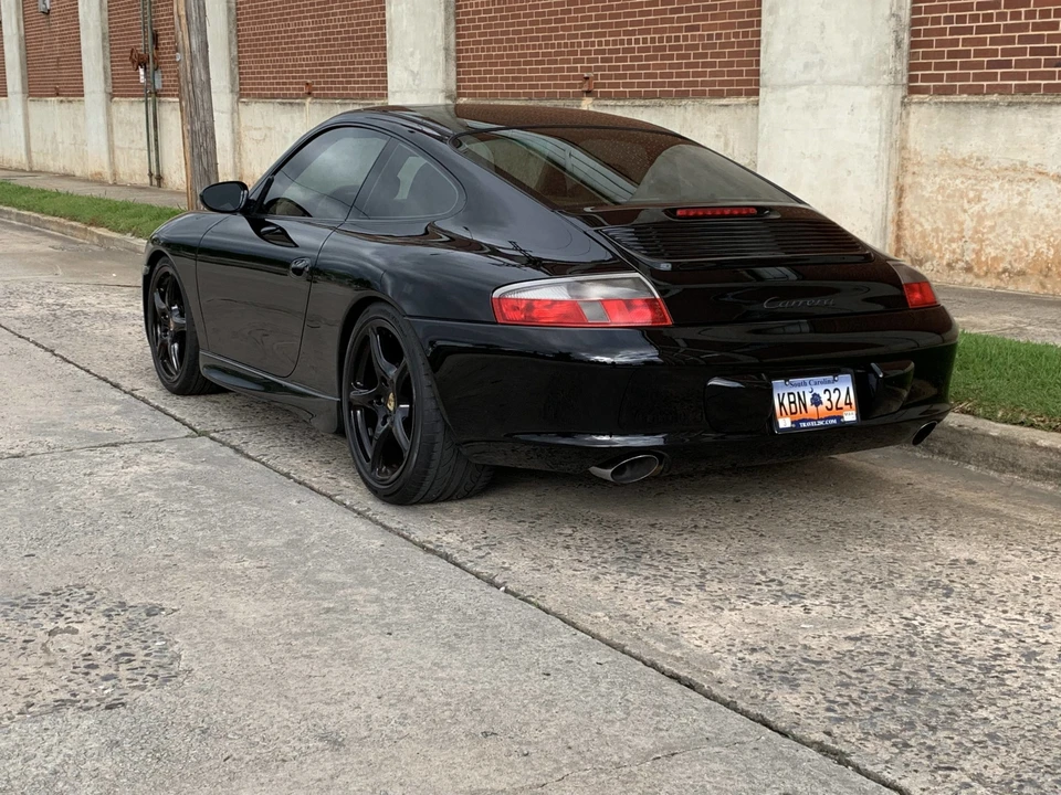 2002 Porsche 996 Carrera - Image 28 of 31