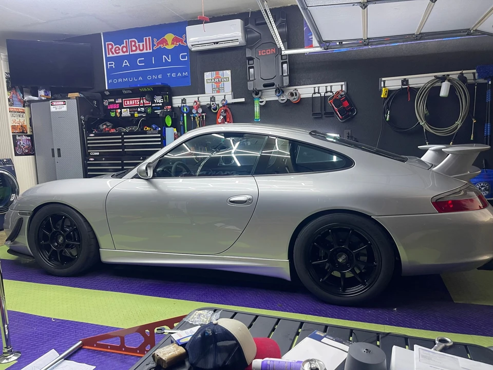 2002 Porsche 996 Carrera - Image 2 of 8