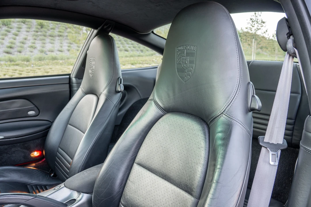 2002 Porsche 996 Carrera - Image 13 of 23