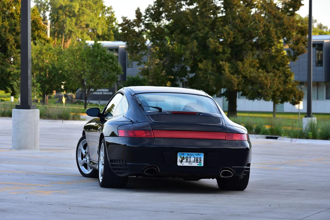 2002 Porsche 996 Carrera 4S - Image 6 of 20