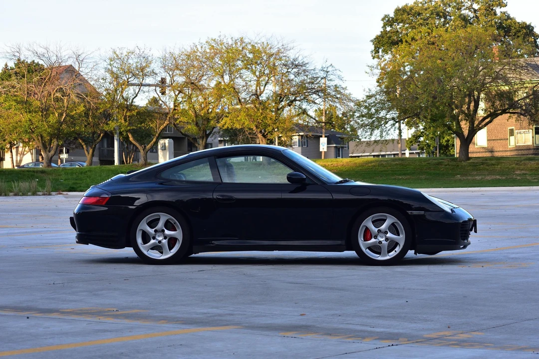 2002 Porsche 996 Carrera 4S - Image 9 of 20
