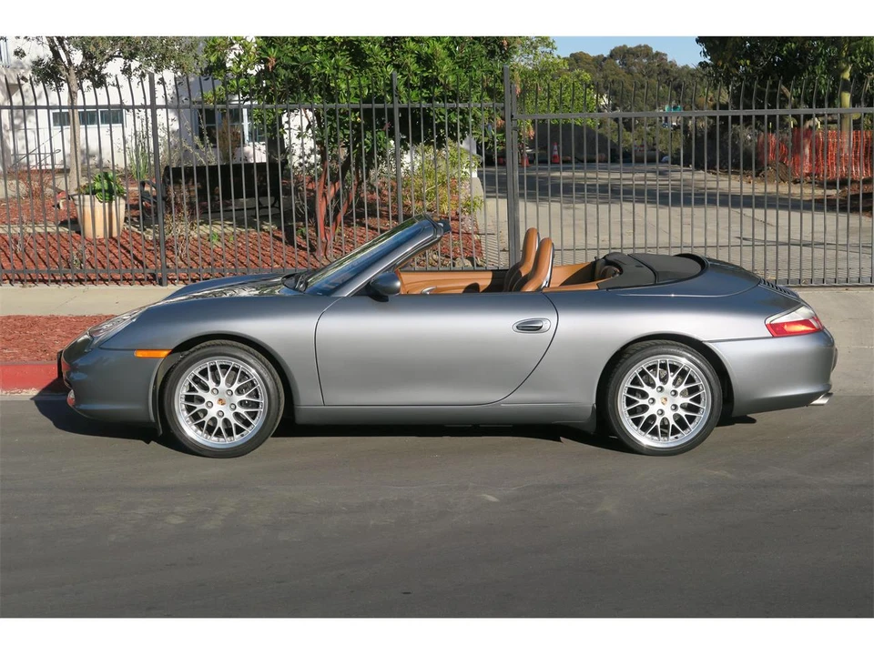 2002 Porsche 996 Carrera - Image 18 of 31