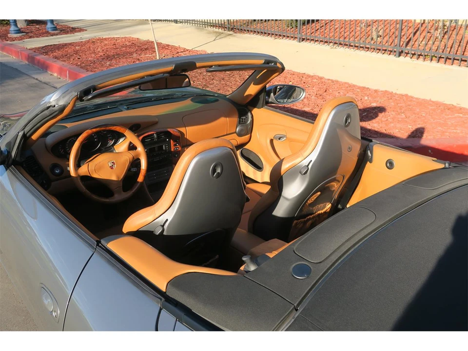 2002 Porsche 996 Carrera - Image 24 of 31