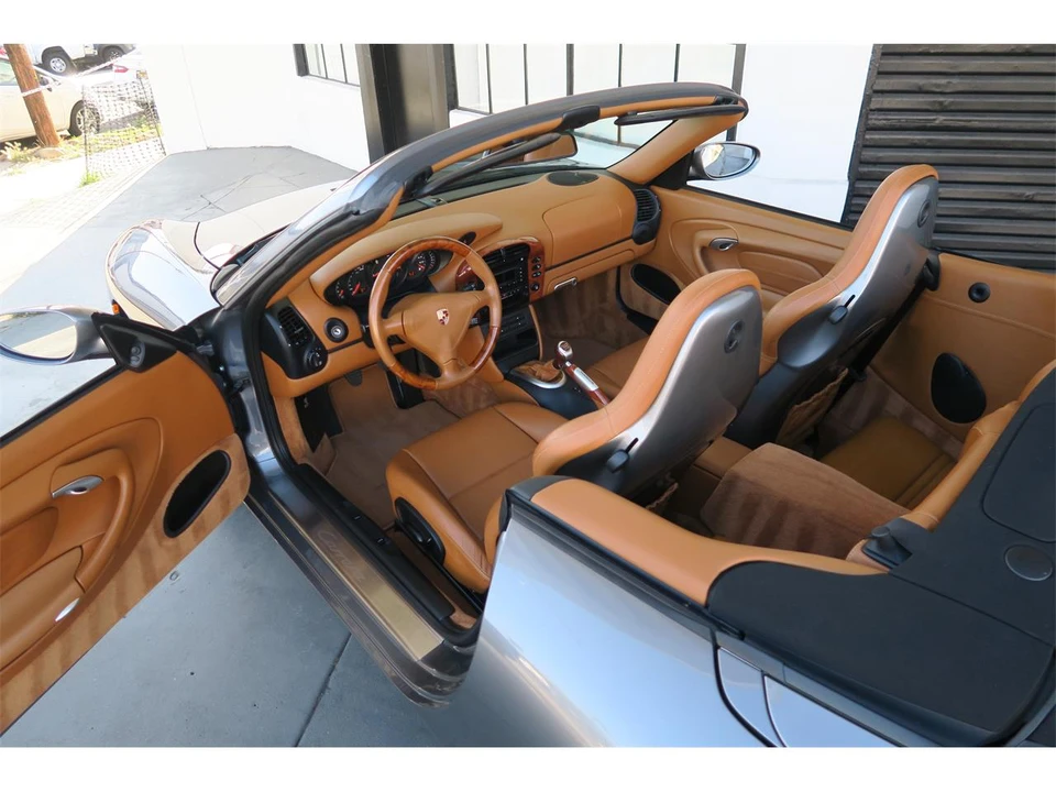 2002 Porsche 996 Carrera - Image 29 of 31