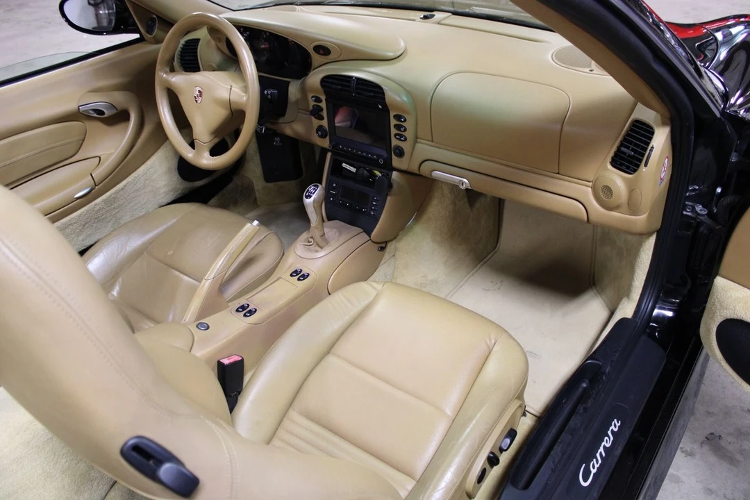 2002 Porsche 996 Carrera - Image 13 of 31