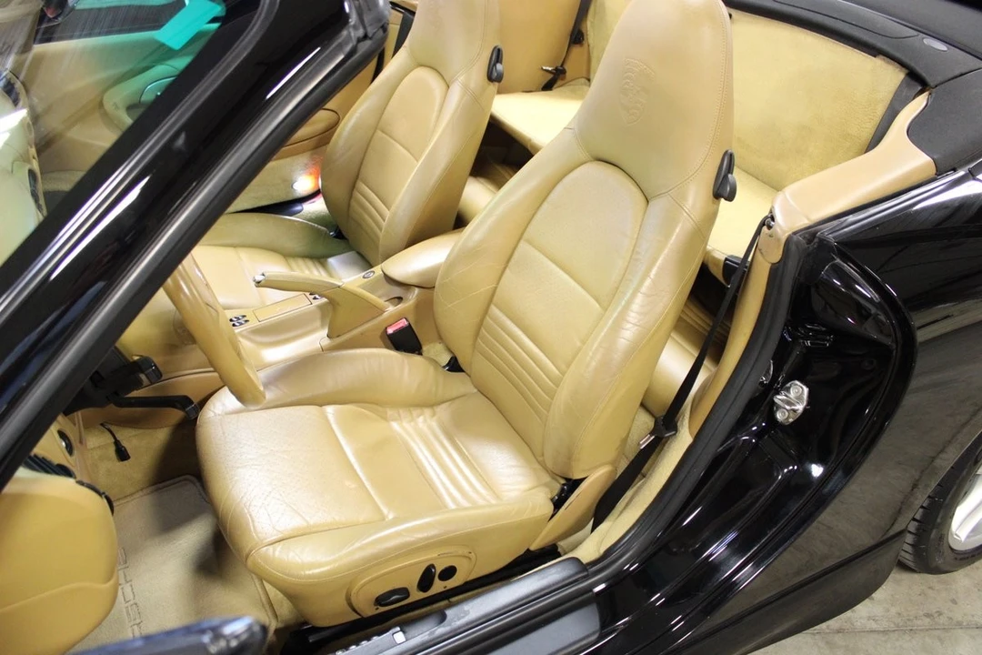 2002 Porsche 996 Carrera - Image 18 of 31