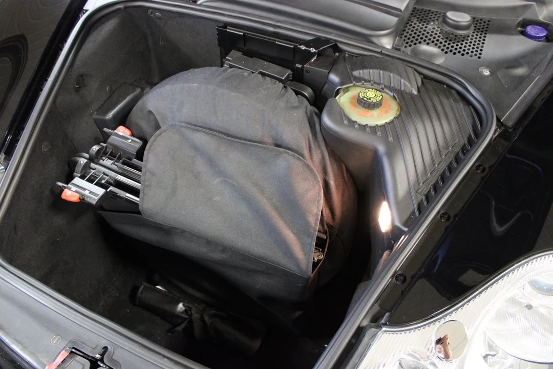 2002 Porsche 996 Carrera - Image 21 of 31