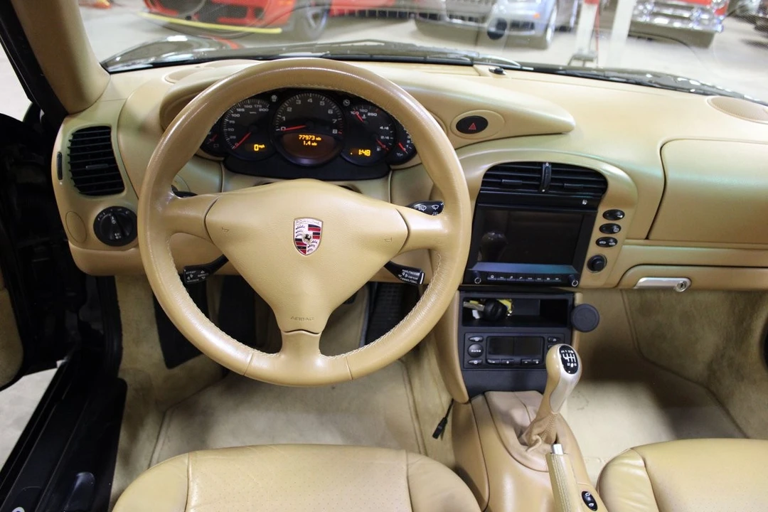 2002 Porsche 996 Carrera - Image 19 of 31