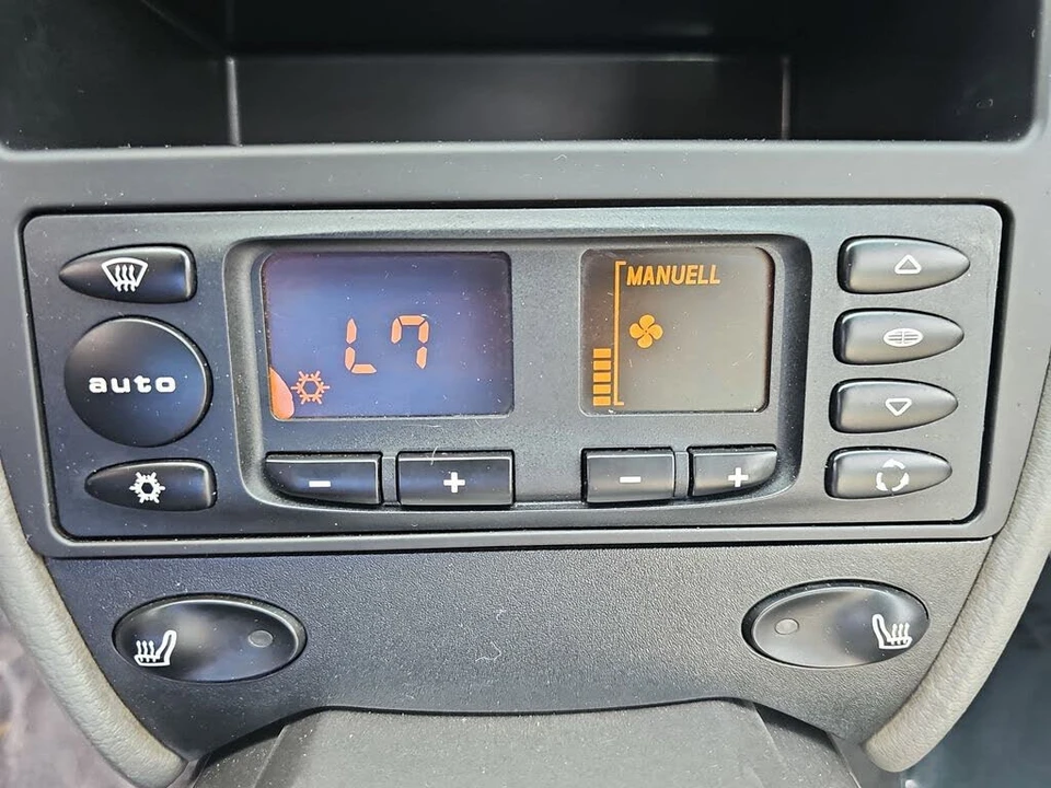 2002 Porsche 996 Carrera - Image 21 of 31