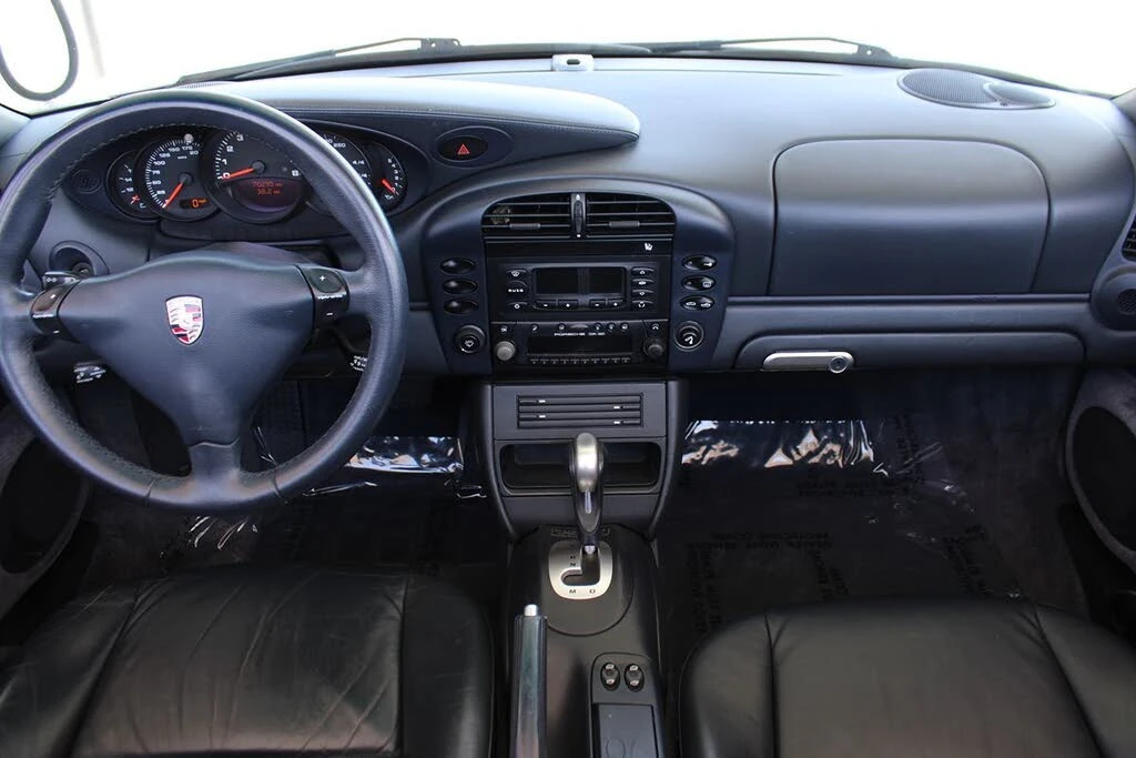 2002 Porsche 996 Carrera - Image 12 of 31