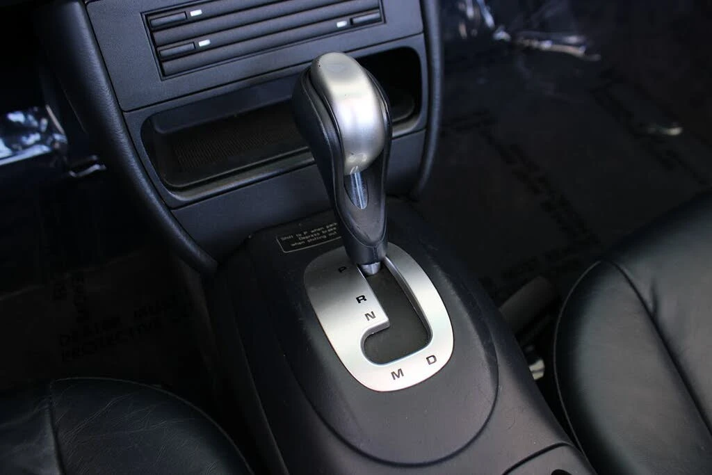 2002 Porsche 996 Carrera - Image 17 of 31