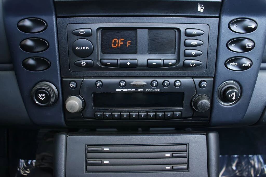 2002 Porsche 996 Carrera - Image 15 of 31