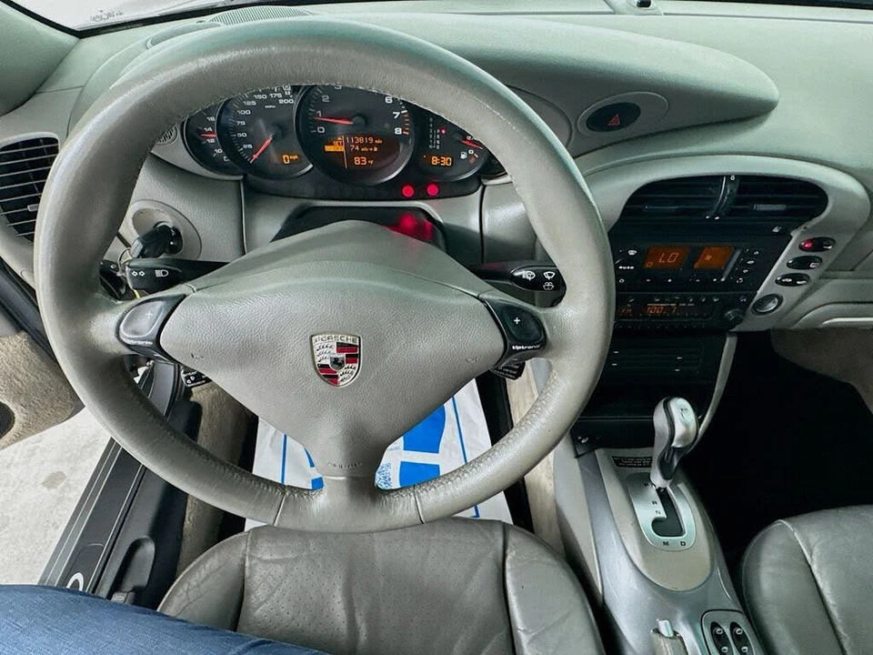 2002 Porsche 996 Carrera - Image 12 of 31
