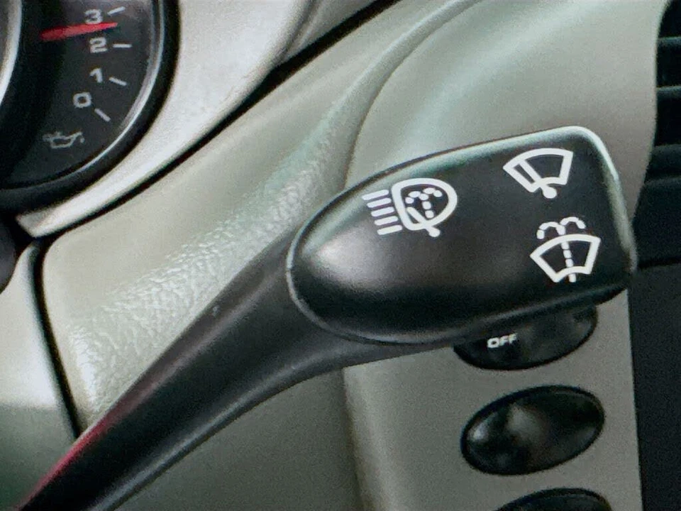 2002 Porsche 996 Carrera - Image 14 of 31