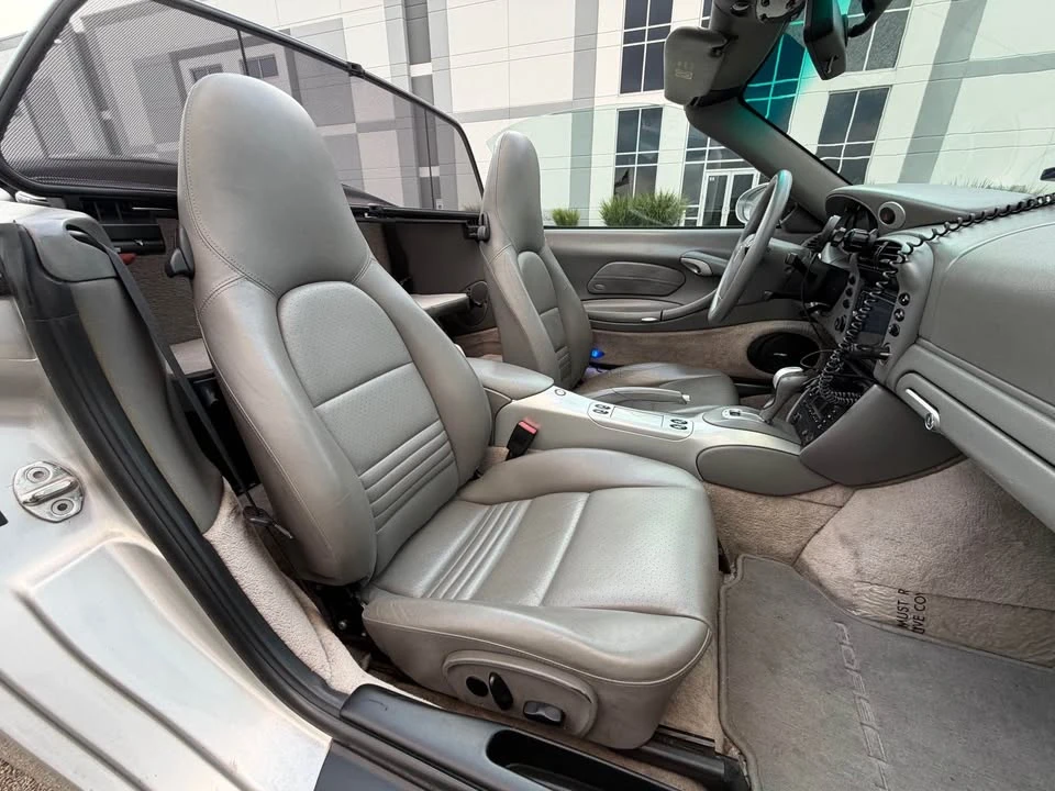 2002 Porsche 996 Carrera - Image 12 of 17