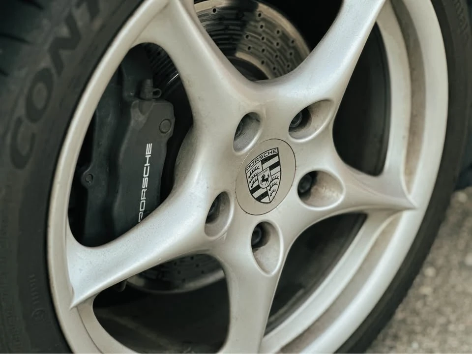 2002 Porsche 996 Carrera - Image 11 of 15