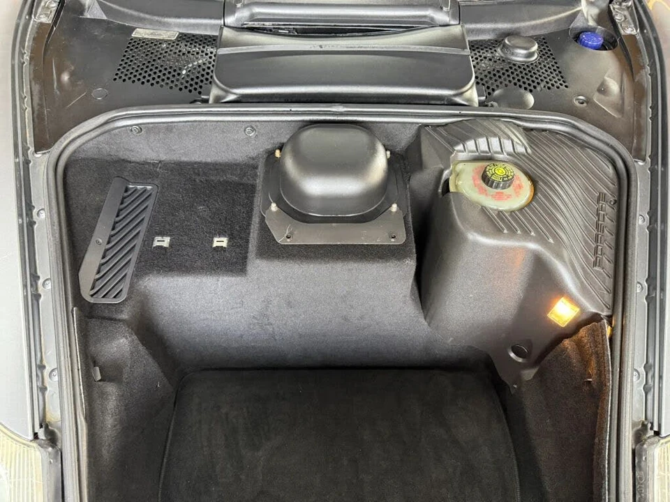 2002 Porsche 996 Carrera - Image 24 of 30