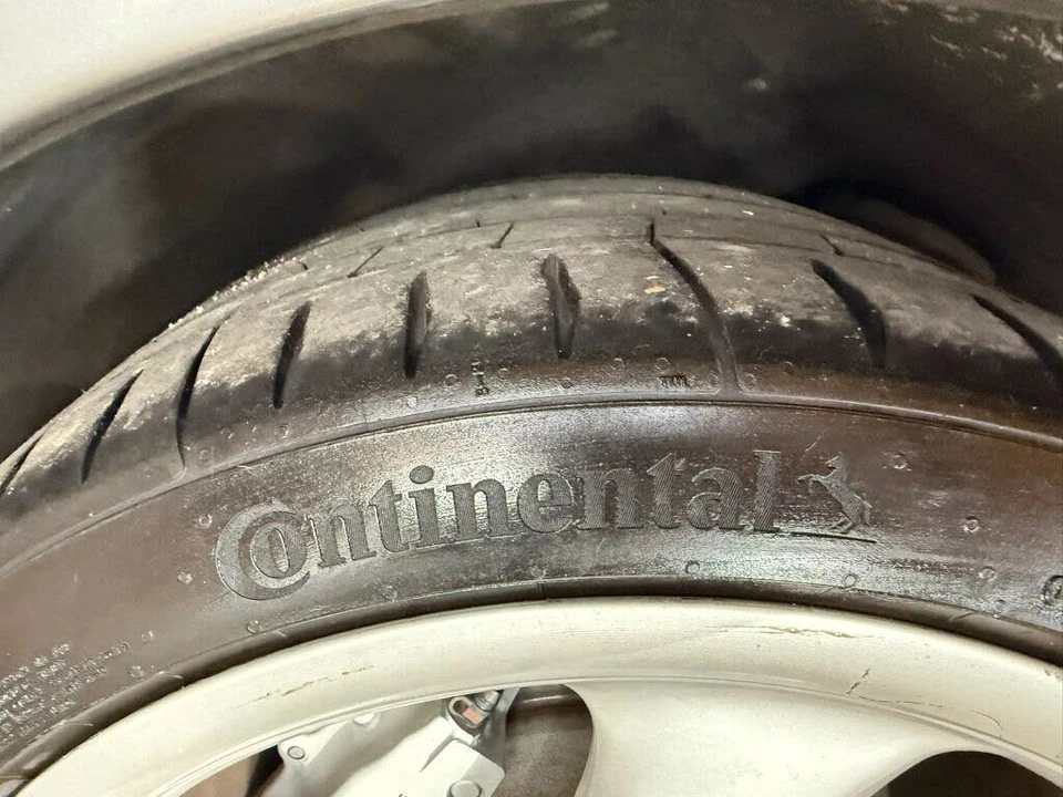 2002 Porsche 996 Carrera - Image 29 of 30