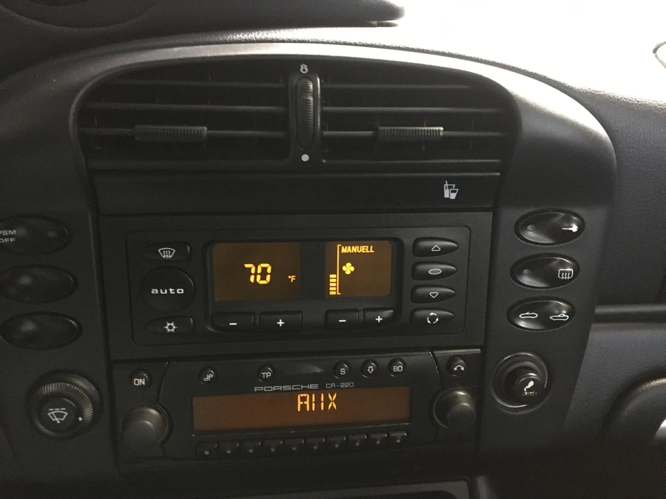2002 Porsche 996 Carrera - Image 21 of 26
