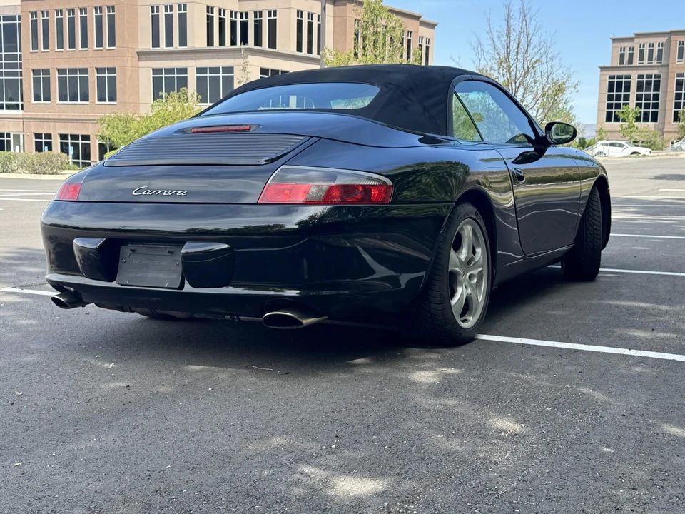 2002 Porsche 996 Carrera - Image 26 of 31