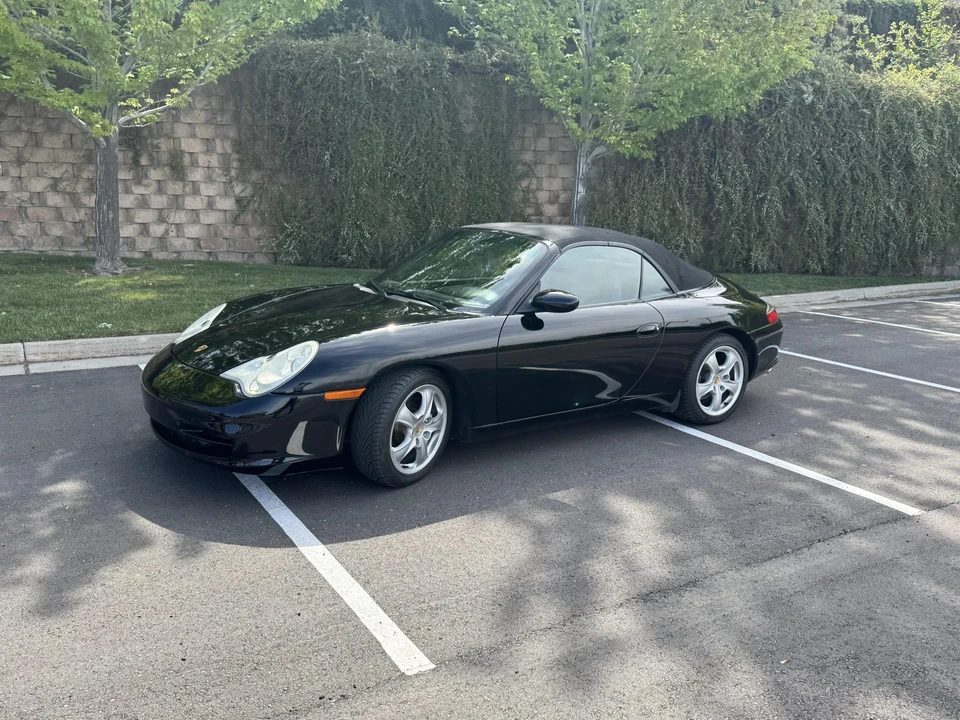 2002 Porsche 996 Carrera - Image 2 of 31