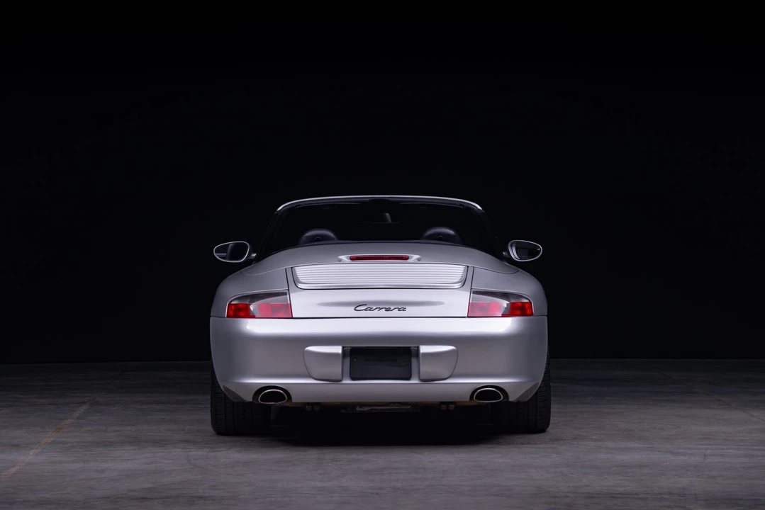 2002 Porsche 996 Carrera - Image 10 of 31