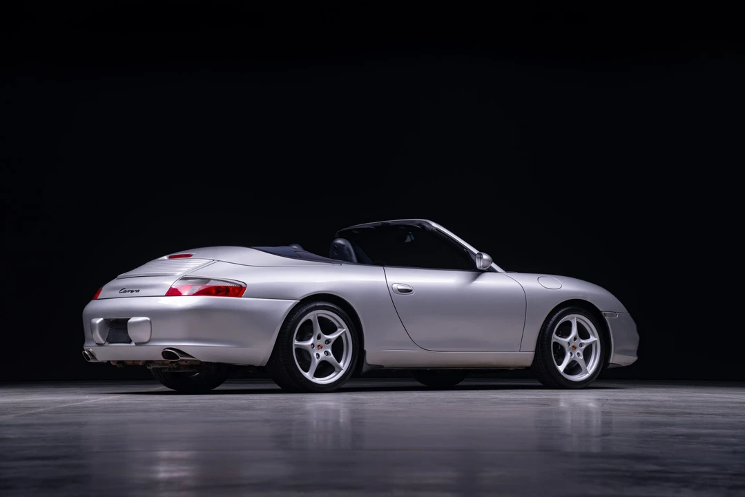 2002 Porsche 996 Carrera - Image 17 of 31