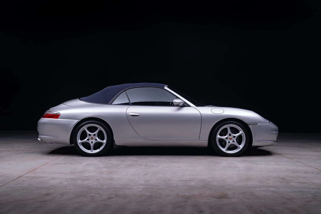2002 Porsche 996 Carrera - Image 23 of 31