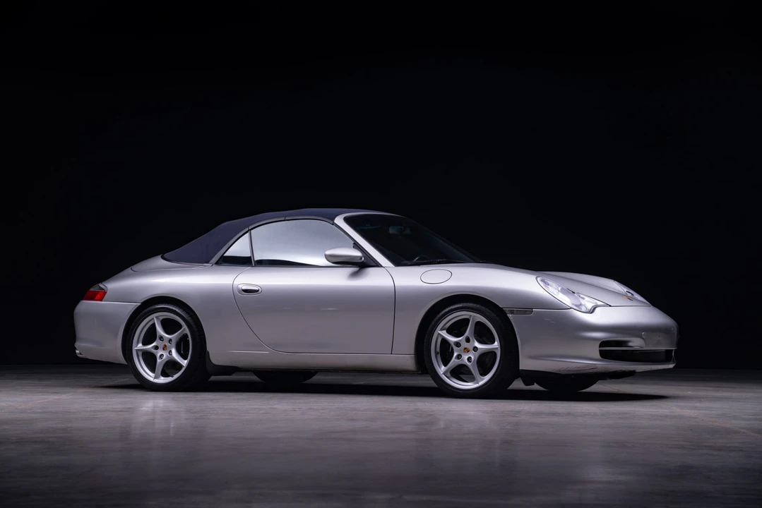 2002 Porsche 996 Carrera - Image 26 of 31
