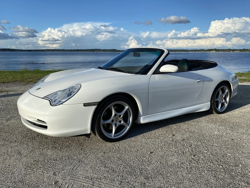 2002 Porsche 996 Carrera - Image 26 of 31