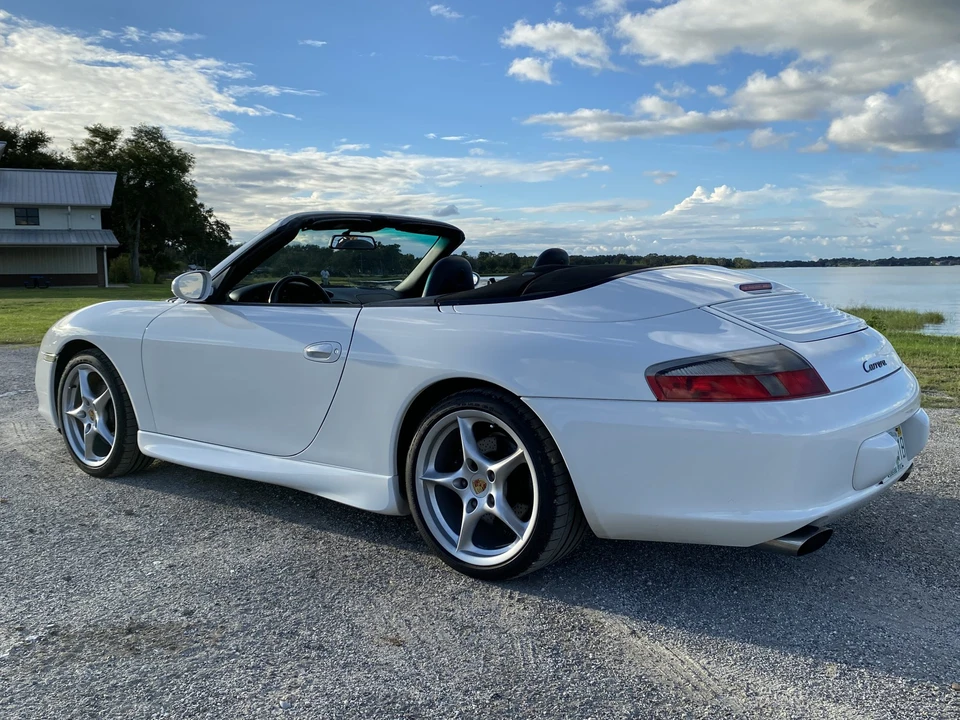 2002 Porsche 996 Carrera - Image 29 of 31