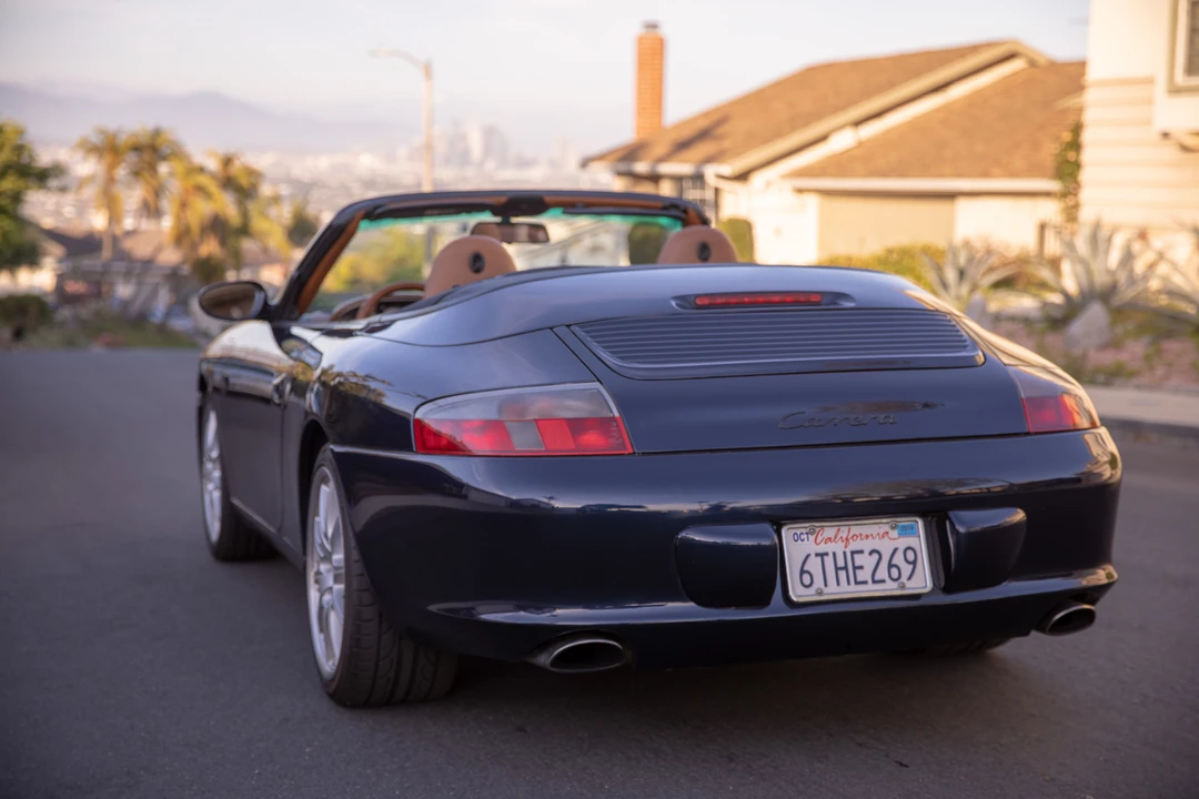 2002 Porsche 996 Carrera - Image 26 of 31